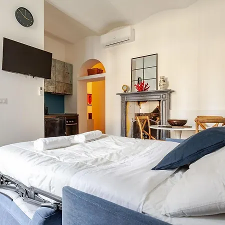 Apartment Navigli - Refined With Ac And Wifi