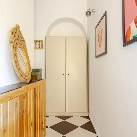 Apartament Navigli - Refined With Ac And Wifi Mediolan
